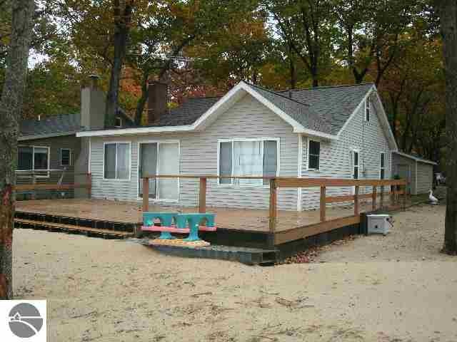 4188 E Michigan Ave, Au Gres, MI 48703 - photo 1