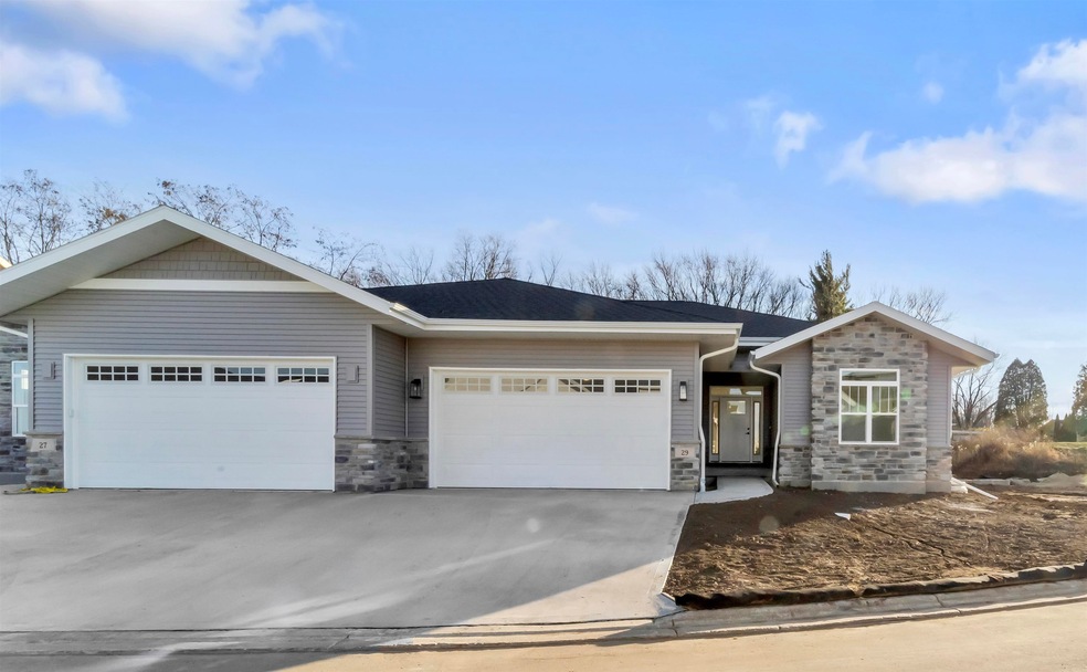 27 Prince Way, Fitchburg, WI 53711 - photo 1