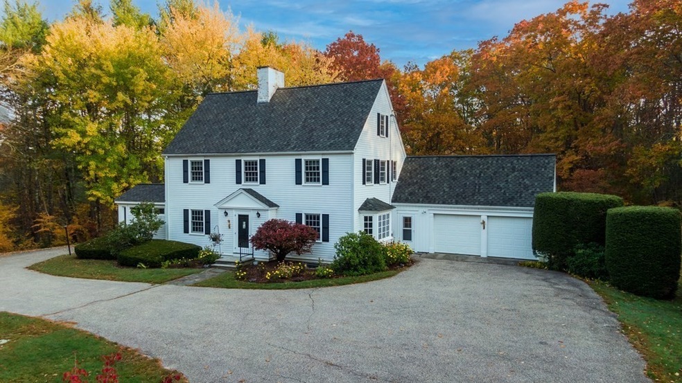 186 N Spencer Rd, Spencer, MA 01562 - photo 1