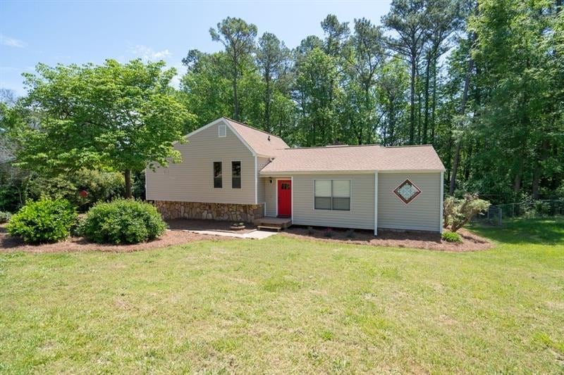 1269 W Wylie Bridge Rd, Woodstock, GA 30188 - photo 1