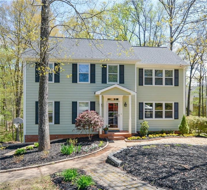 Pristine!  4 Bedroom in Walton High!