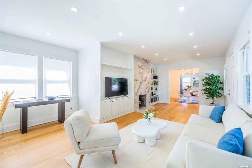 Sold $860,000 • Co-Listing Agent