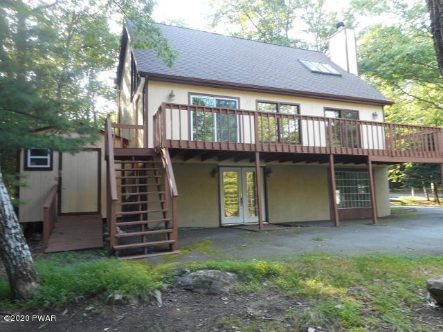 375 Wild Acres Dr, Dingmans Ferry, PA 18328 - photo 1