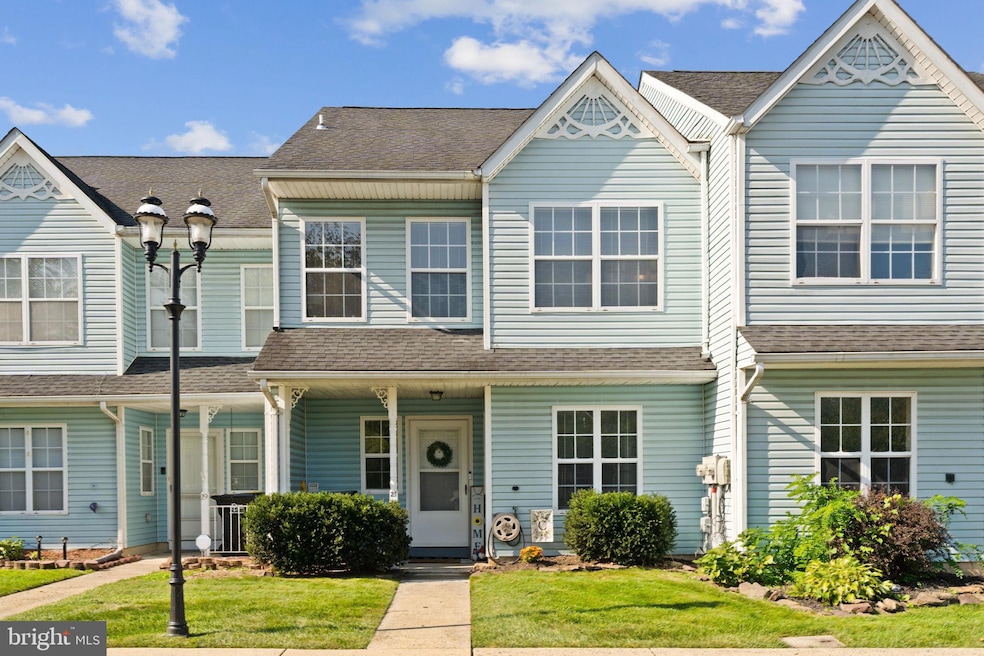 21 Beaver Run Dr, Quakertown, PA 18951 - photo 1