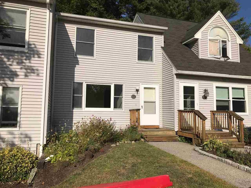 3 Fieldstone Estate, Newmarket, NH 03857 - photo 1