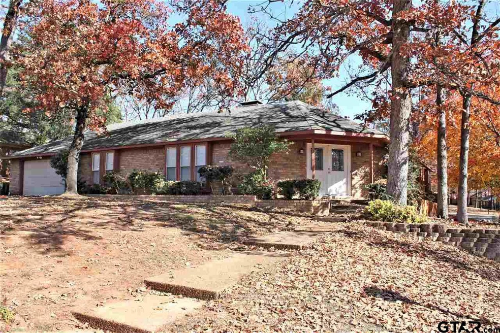 4410 4410 Aberdeen Dr, Tyler, TX 75703 - photo 1