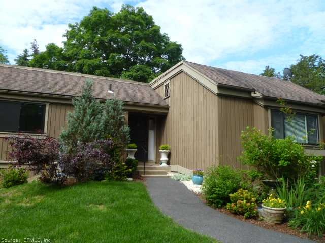 478B Heritage Village, Southbury, CT 06488 - photo 1