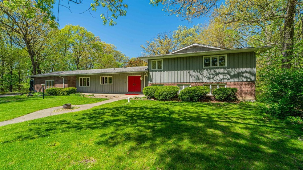 3820 W 90th Ct, Merrillville, IN 46410 - photo 1