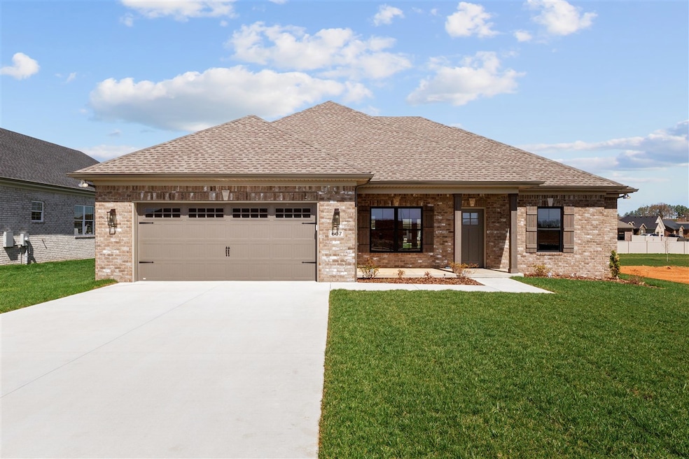 607 Thoroughbred Way, Franklin, KY 42134 - photo 1