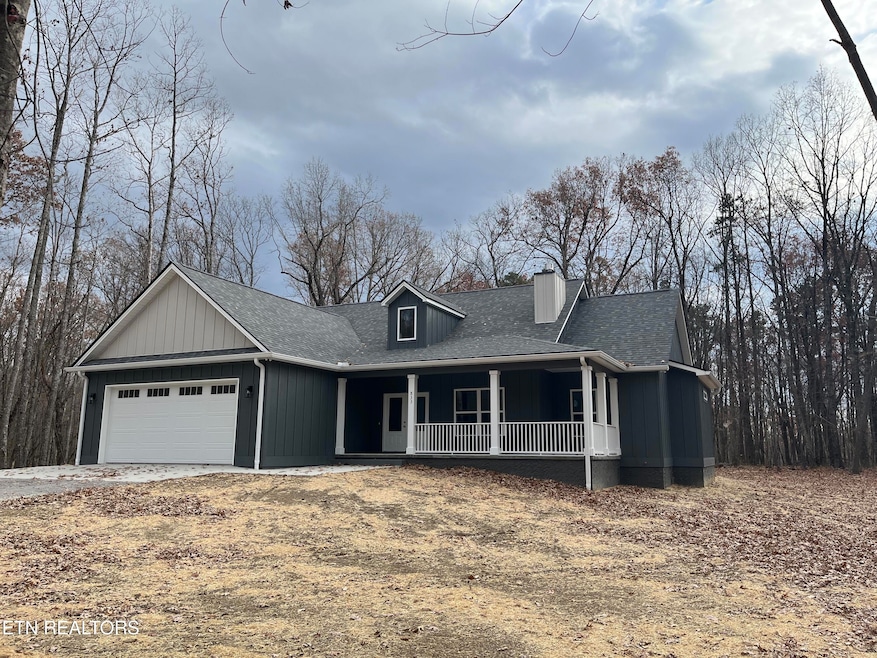 833 Sawmill Rd, Monterey, TN 38574 - photo 1