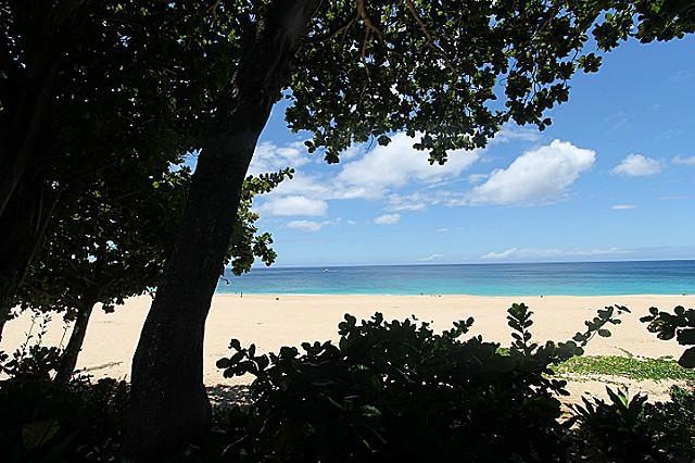 Deeded Footpath leads to white sand beach.