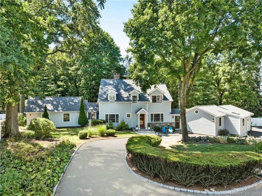Colonial, Farm House tucked away on .403 acres, su