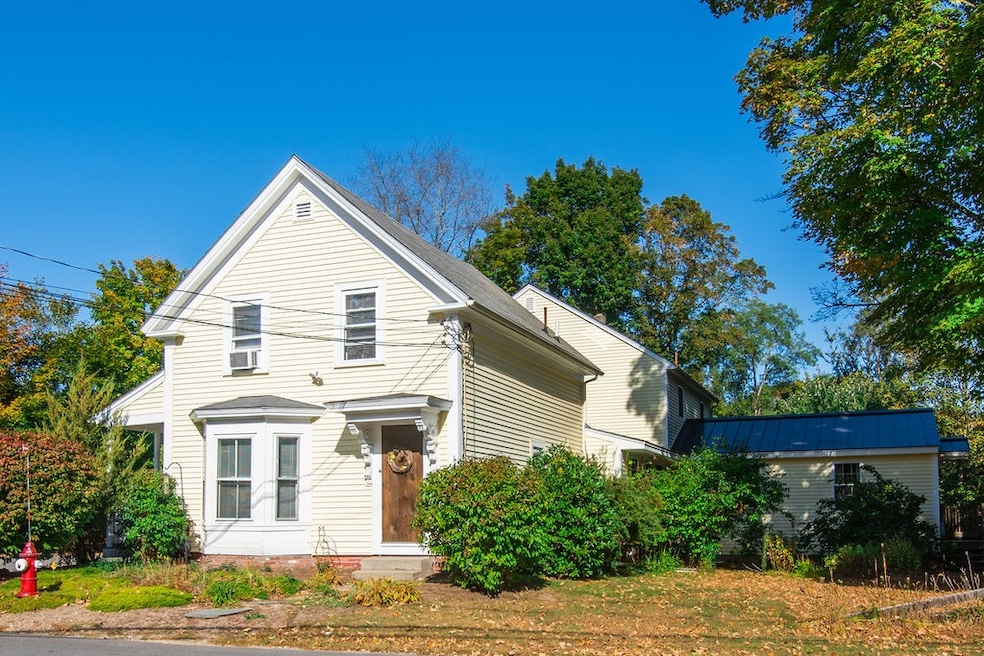 6 Railroad St, Pepperell, MA 01463 - photo 1