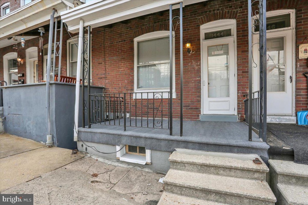 1444 N Front St, Reading, PA 19601 - photo 1