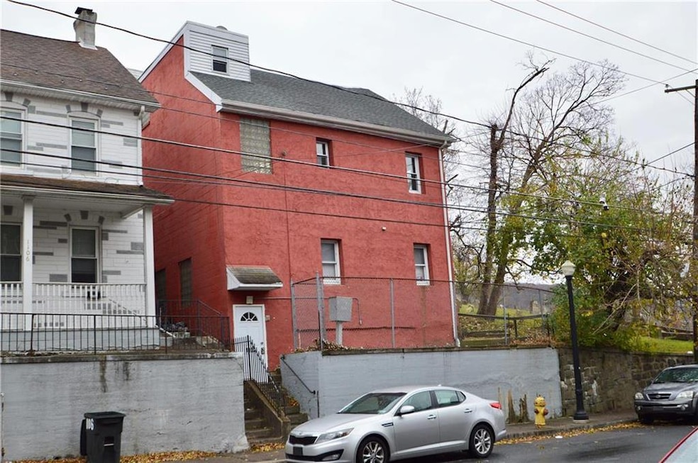 Sold $932,000 • Co-Listing Agent