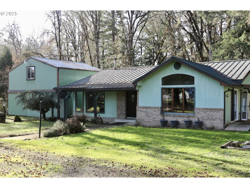 475 Thomas (+471) Rd, Sutherlin, OR 97479 - photo 1