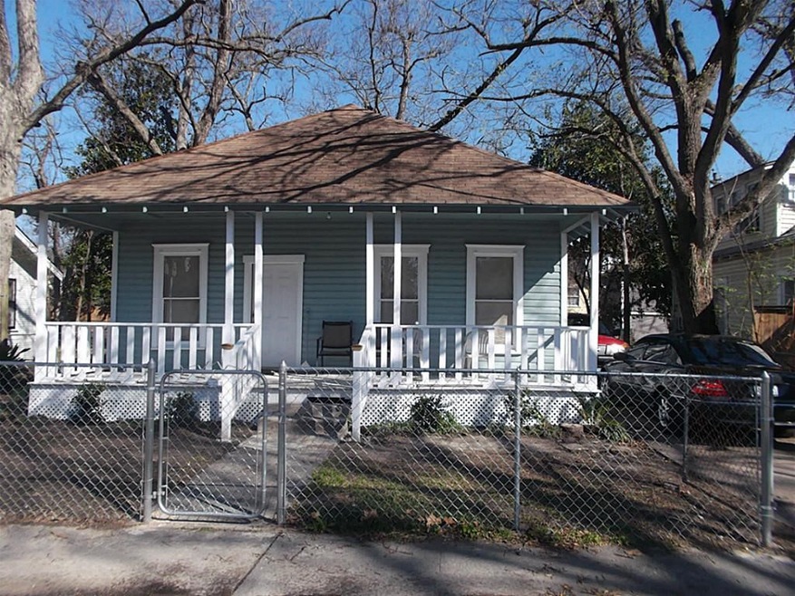 411 E 27th St, Houston, TX 77008 - photo 1