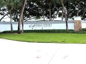 946 Flanders T unit 946 T, Delray Beach, FL 33484 - photo 1