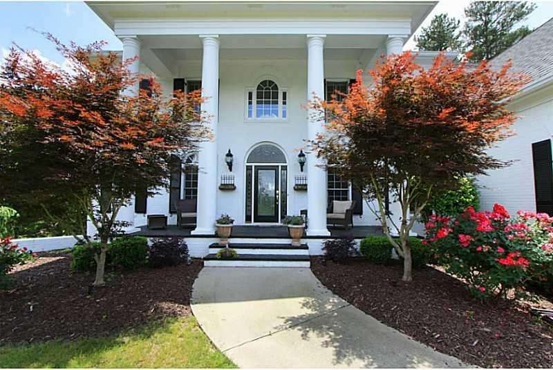 Exterior Front. WELCOME HOME