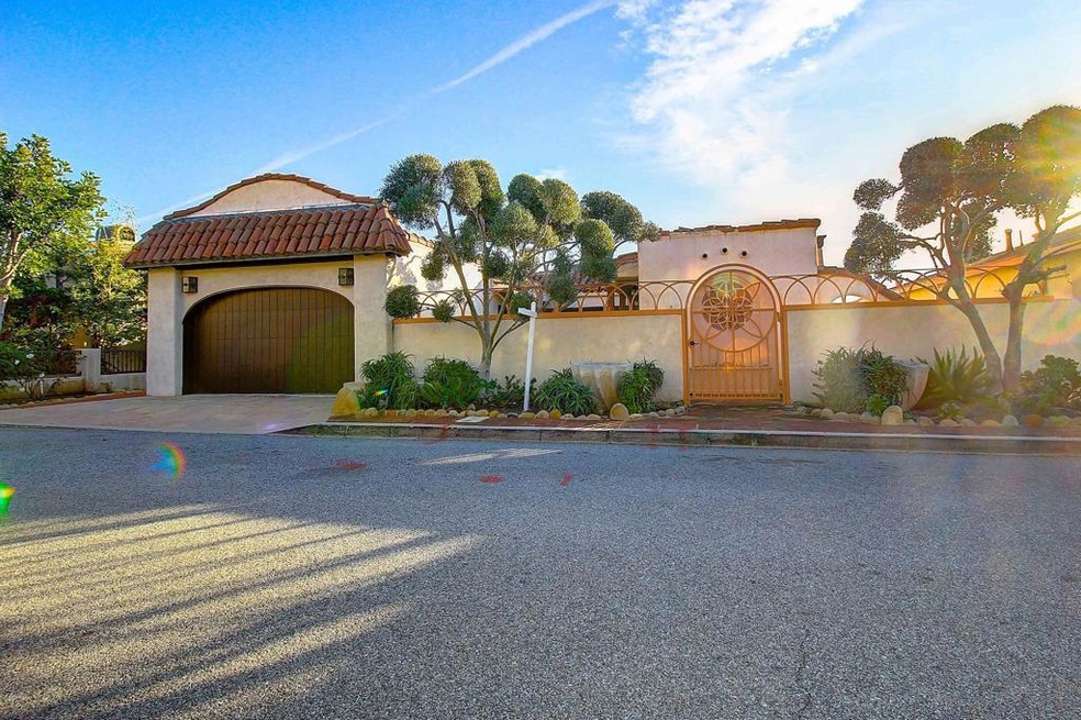 2158 Palomar Avenue-35