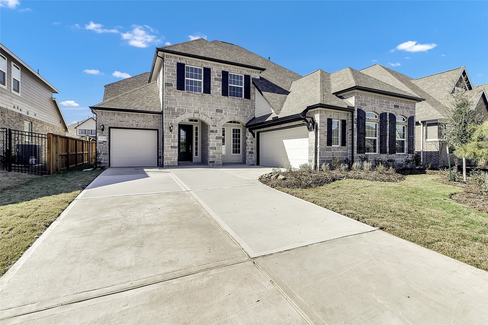 27128 Regal Scott Dr, Magnolia, TX 77354 - photo 1