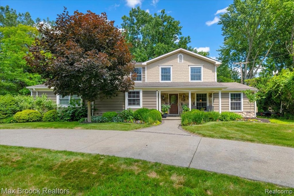 2511 Birch Harbor Lane