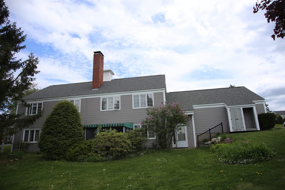 137 Hilltop Place, New London, NH 03257 - photo 1