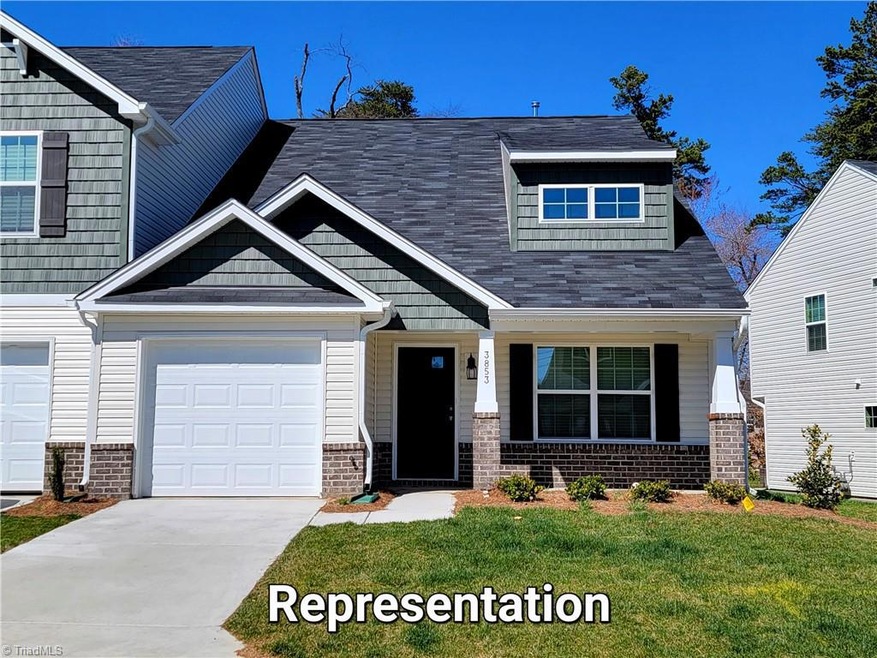 Example of Cream & Green exterior color scheme
