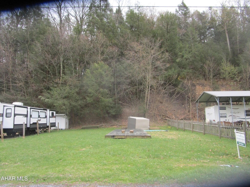327 North Locust image