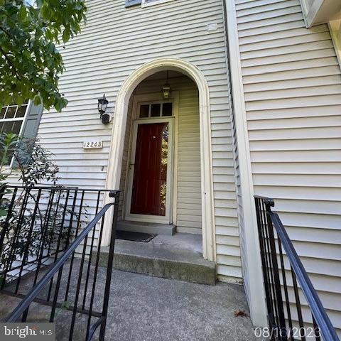 12245 Wye Oak Commons Cir unit 81, Burke, VA 22015 - photo 1