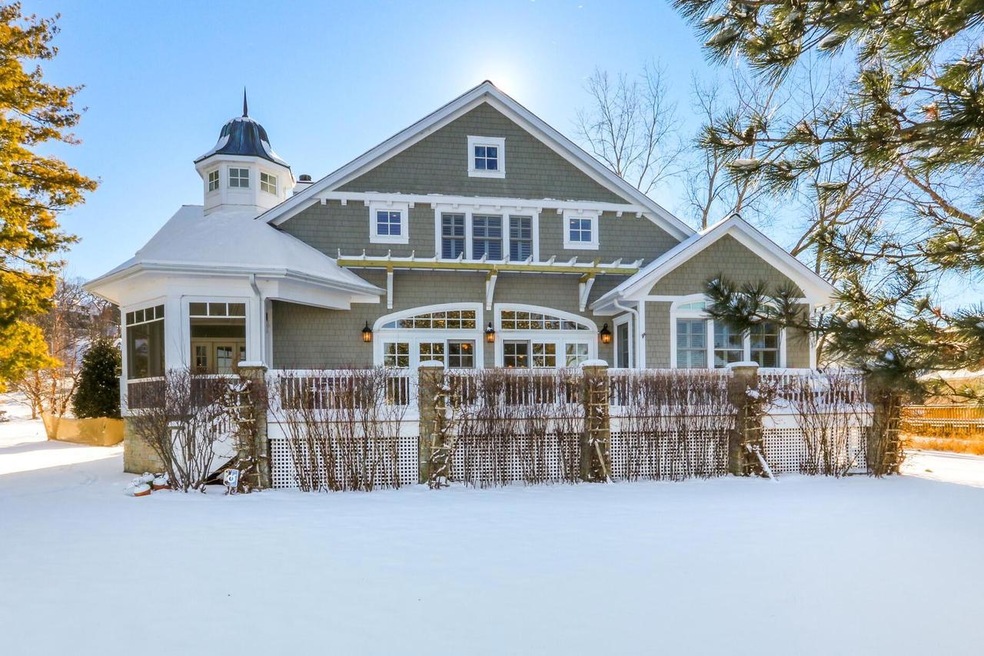 Home on Abbey Harbor Front
