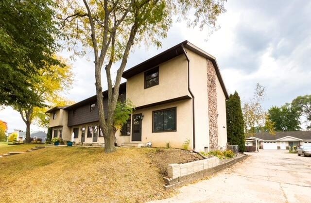 513 7th Street South St S unit E, La Crescent, MN 55947 - photo 1