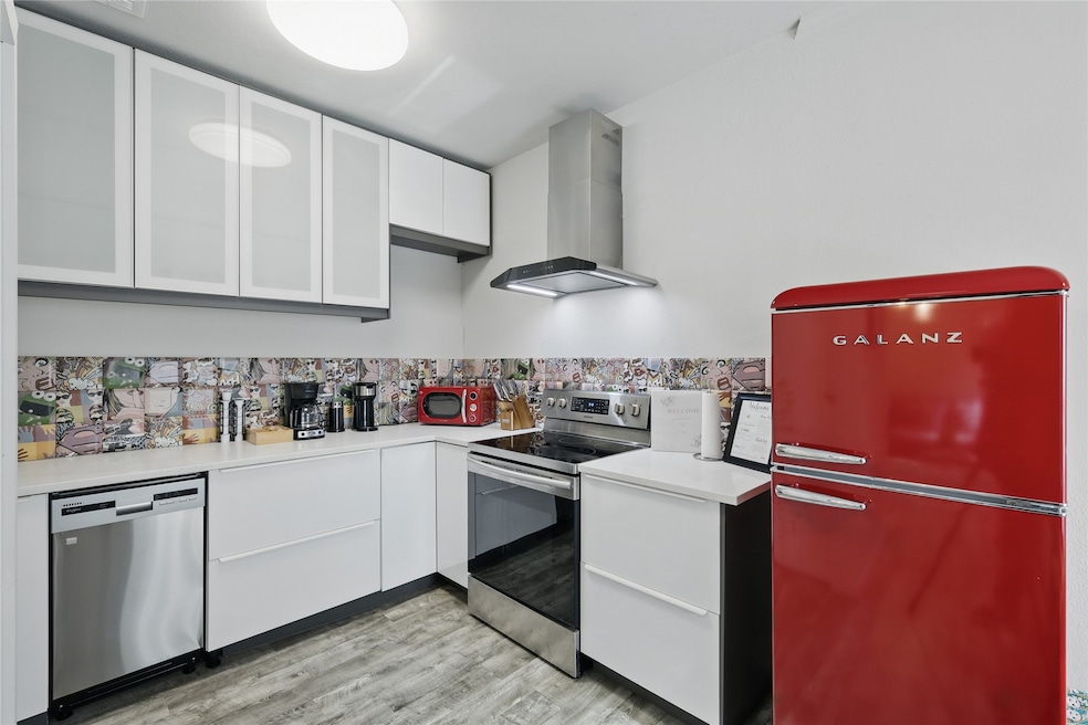 5963 Ross Ave unit 202, Dallas, TX 75206 - photo 1