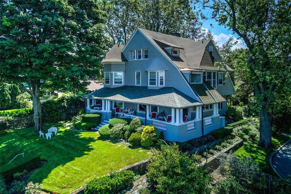 42 Bluff Ave, Cranston, RI 02905 - photo 1