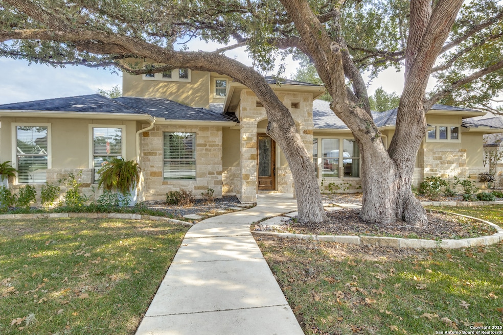 205 Lone Tree, Boerne, TX 78006 - photo 1
