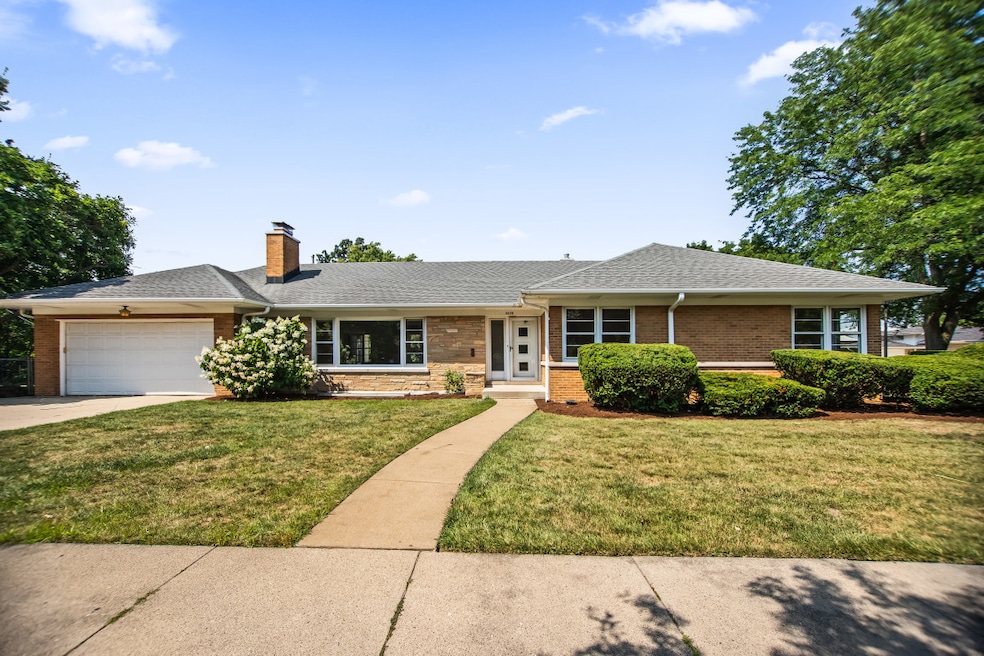 Sold $830,000 • Co-Listing Agent