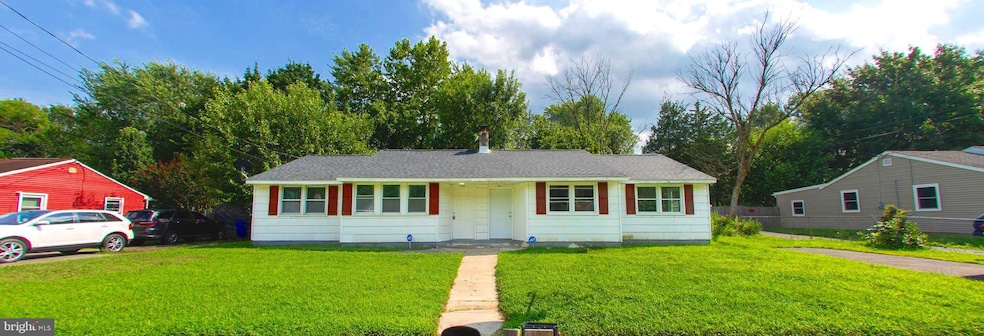 163 Lemmon Ave, Pemberton, NJ 08068 - photo 1