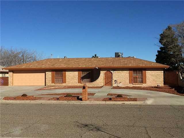 1608 Vista Real Dr, El Paso, TX 79935 - photo 1