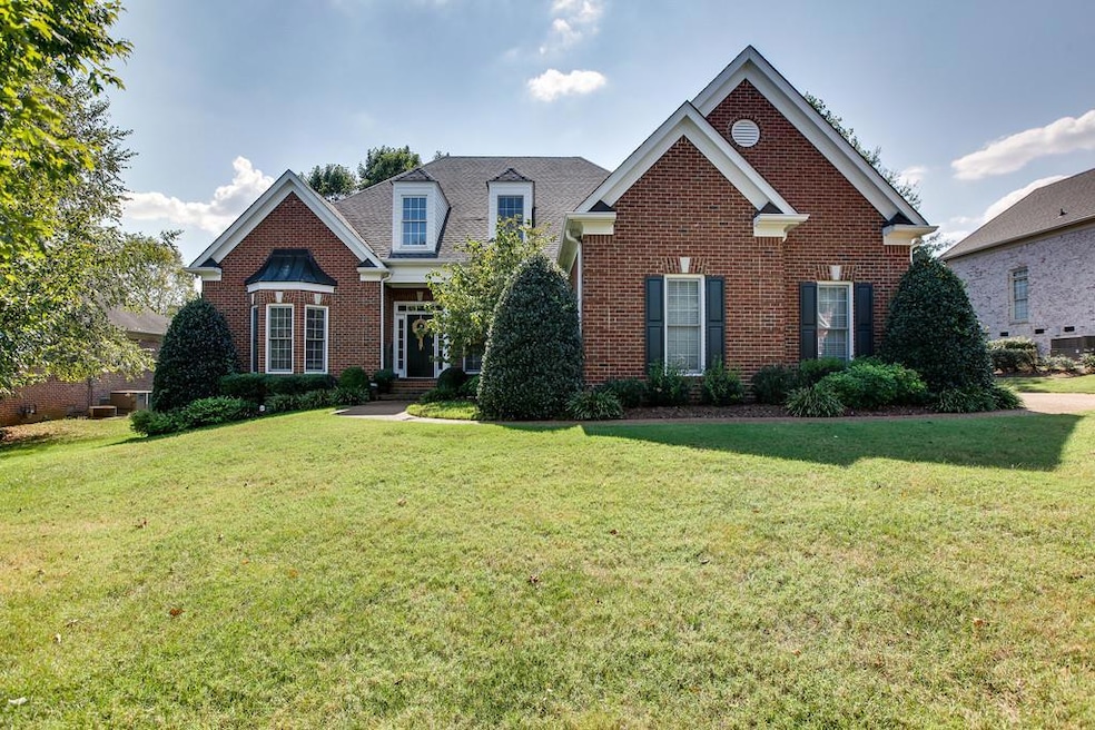 Chestnut Bend home is in a wonderful location.