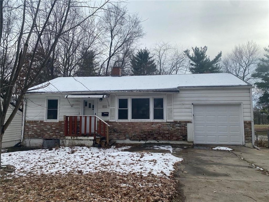 9001 E 75th St, Raytown, MO 64138 - photo 1