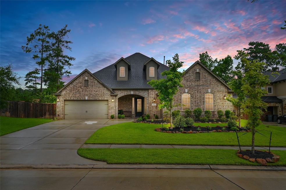 34127 Willow Bluff Ln, Pinehurst, TX 77362 - photo 1