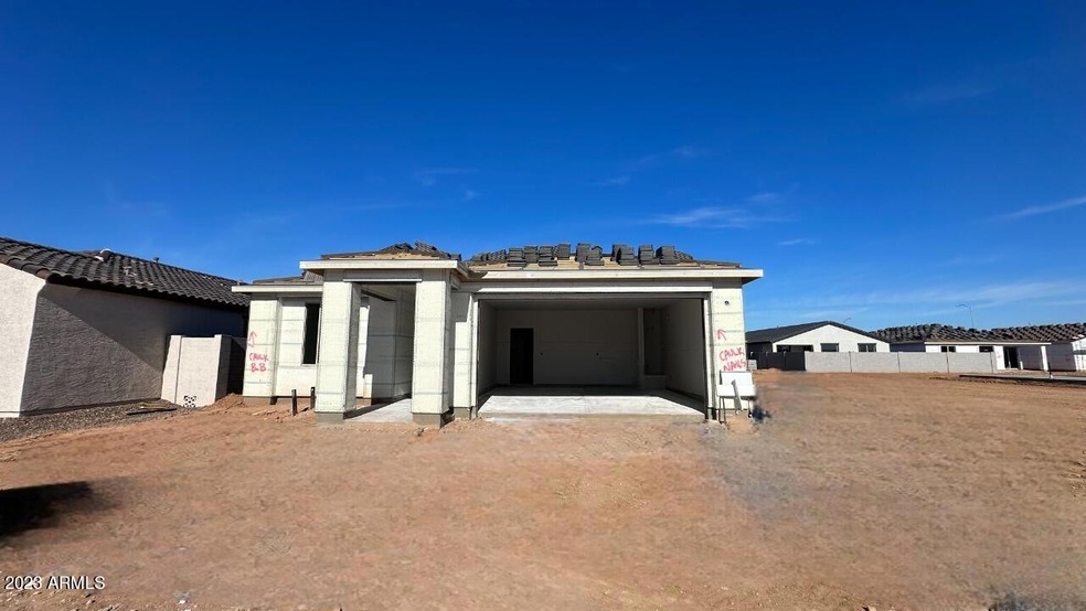 001 - Exterior