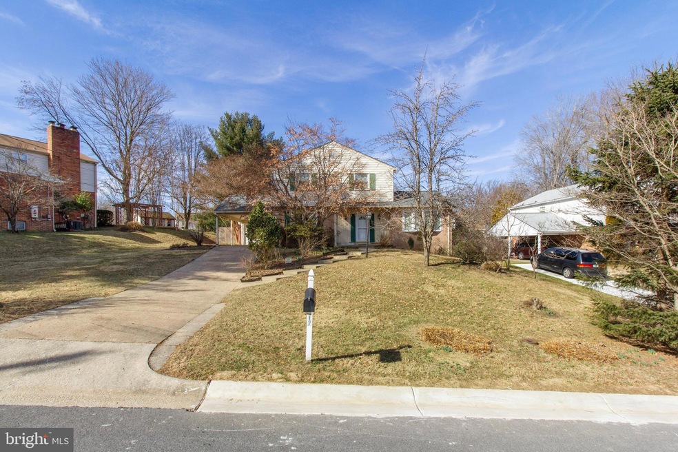 1817 Snowdrop Ln, Silver Spring, MD 20906 - photo 1