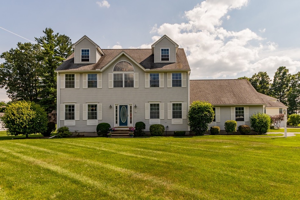 8 Sabrina Ct, Methuen, MA 01844 - photo 1