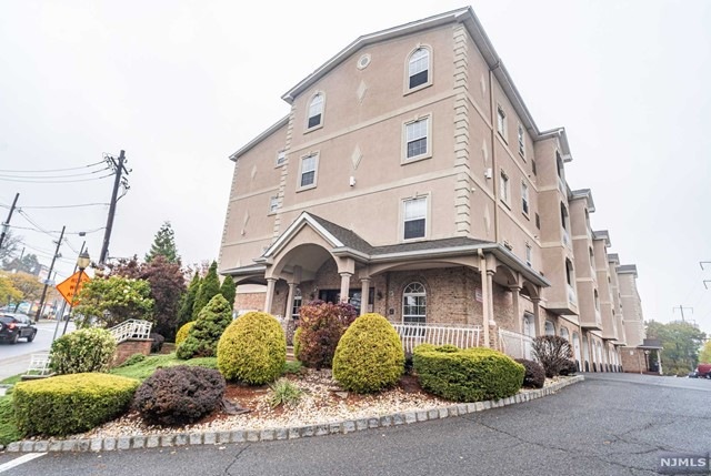 969 South St unit B3, Elizabeth, NJ 07202 - photo 1