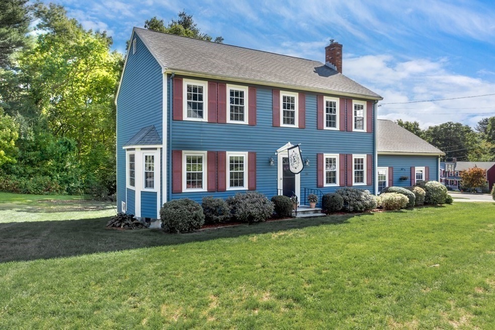 38 Flagg Dr, Bellingham, MA 02019 - photo 1