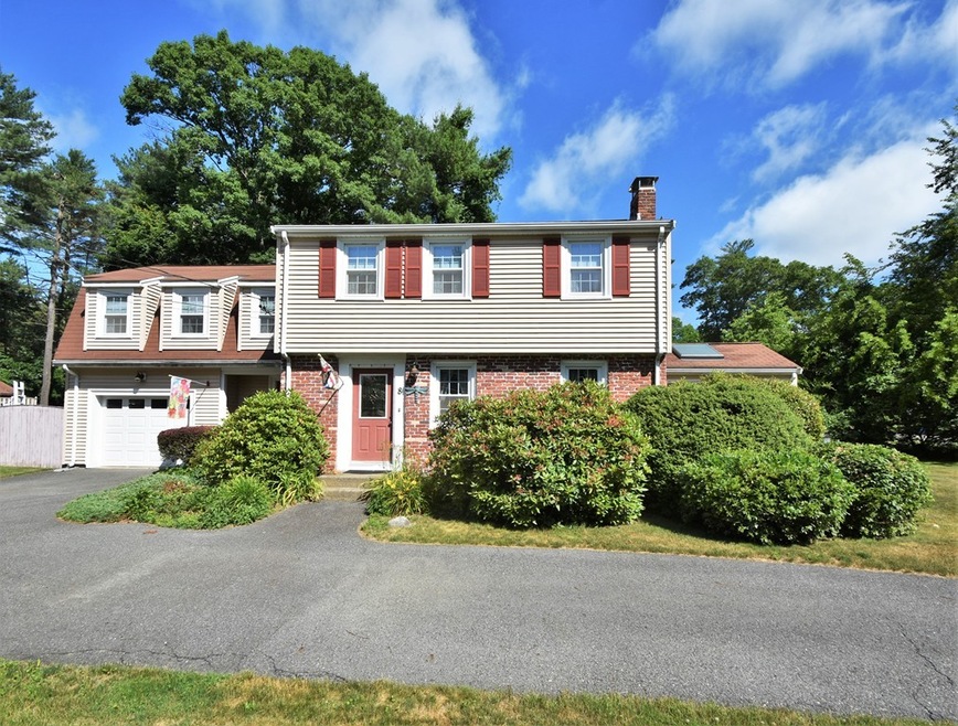 8 Harvard Ln, Wrentham, MA 02093 - photo 1