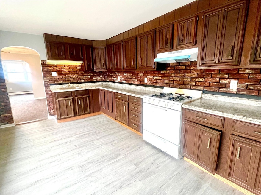 12 King St unit 2, Port Jervis, NY 12771 - photo 1