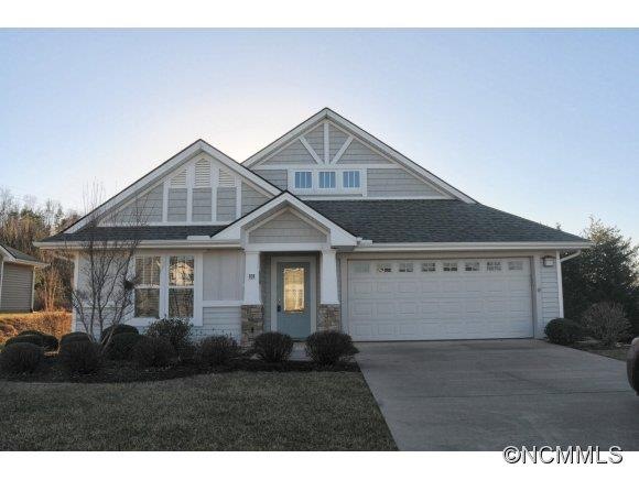 68 Winter Wren Cir, Hendersonville, NC 28792 - photo 1