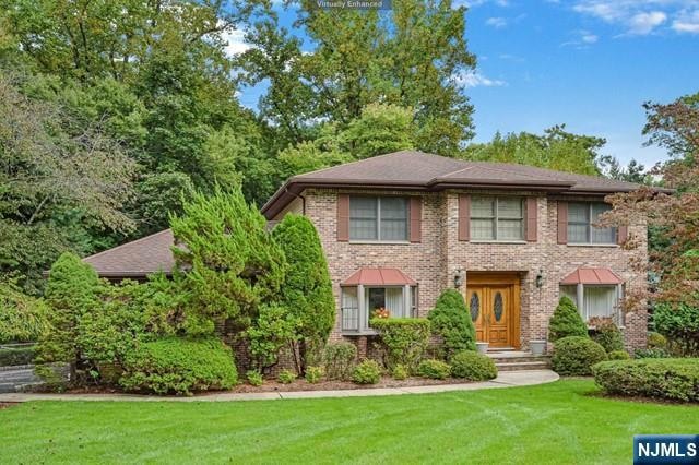 81 Carnot Ave, Woodcliff Lake, NJ 07677 - photo 1